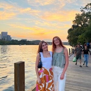 Meet your Posher, Phoebe